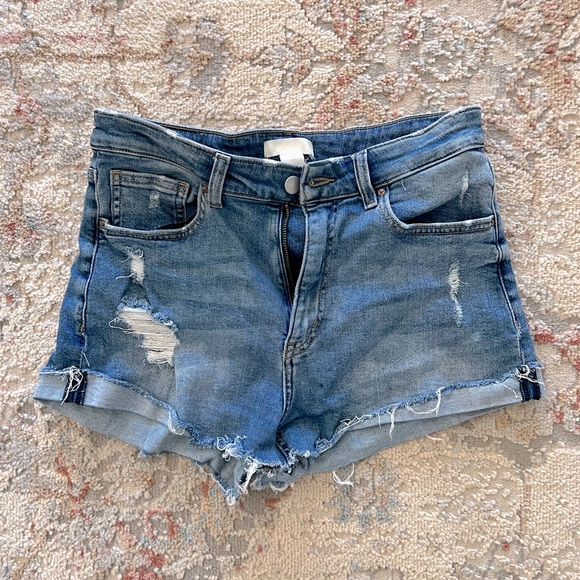 Denim Shorts size 8 - Picture 1 of 12